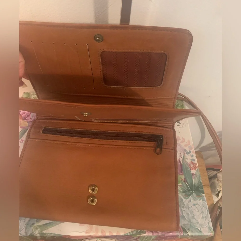 Leather Crossbody Bag With multi pockets EUC